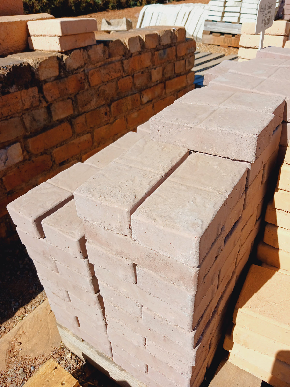 Embedded Cobbles Concrete Edging Blocks – Schubert Landscapes