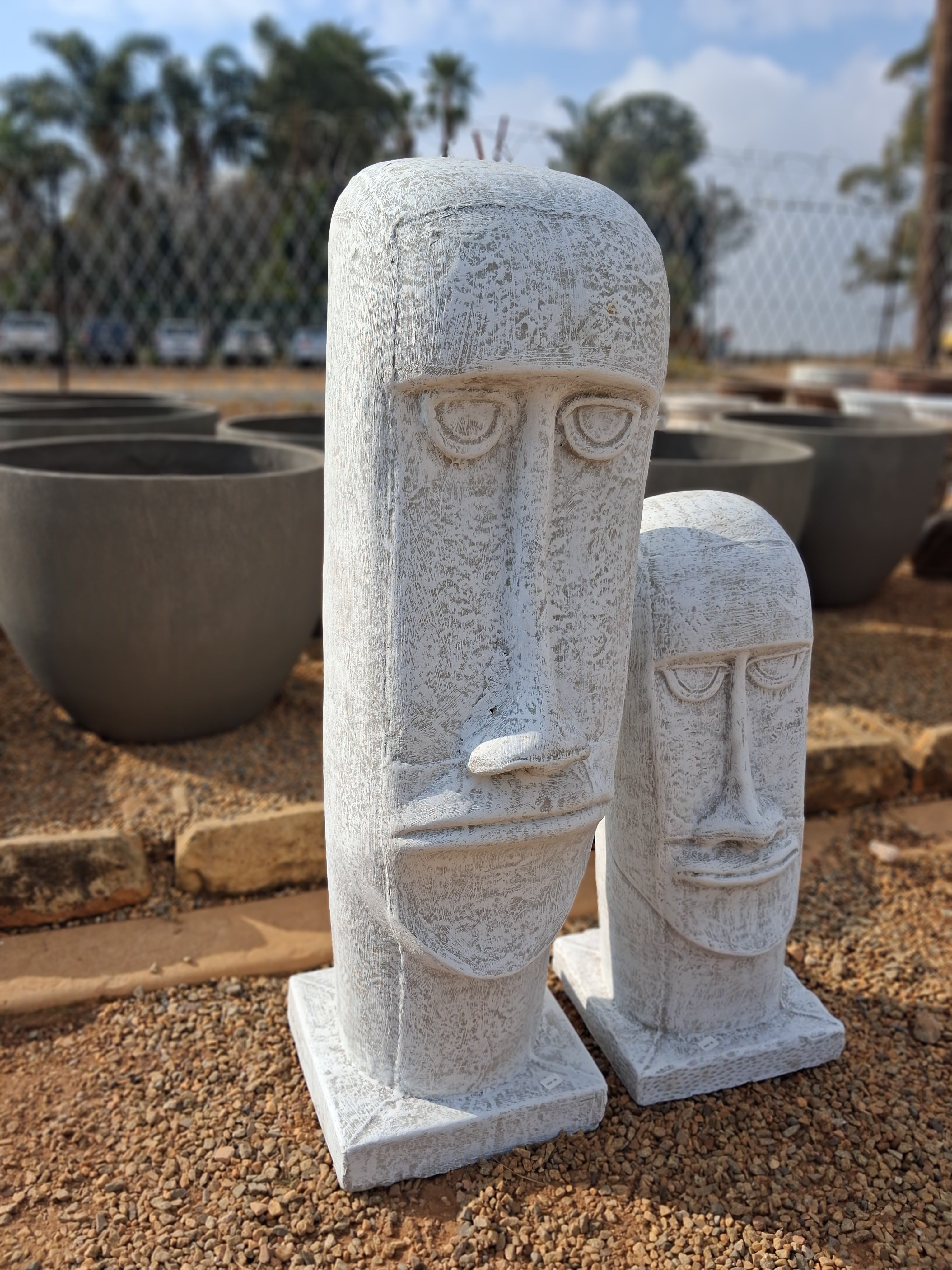 Medium White Face Statue (CALW001 M)