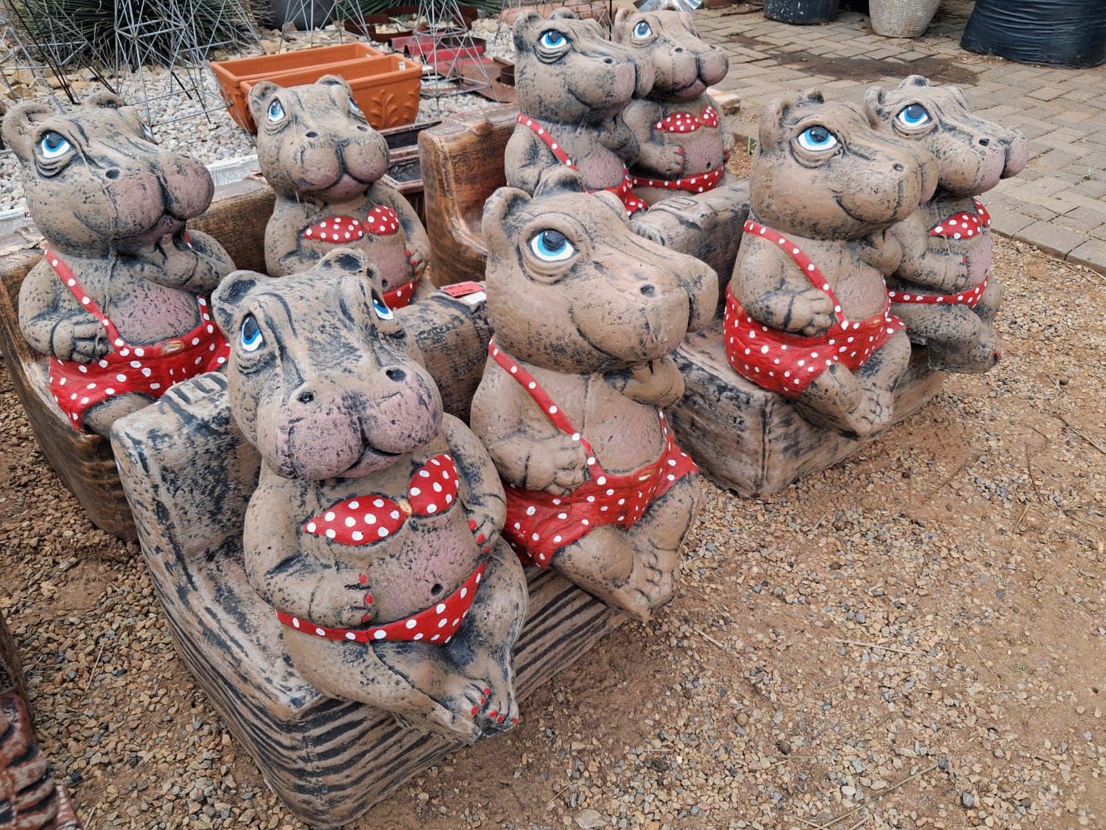 Hippo Couple Concrete Décor (BBS3)