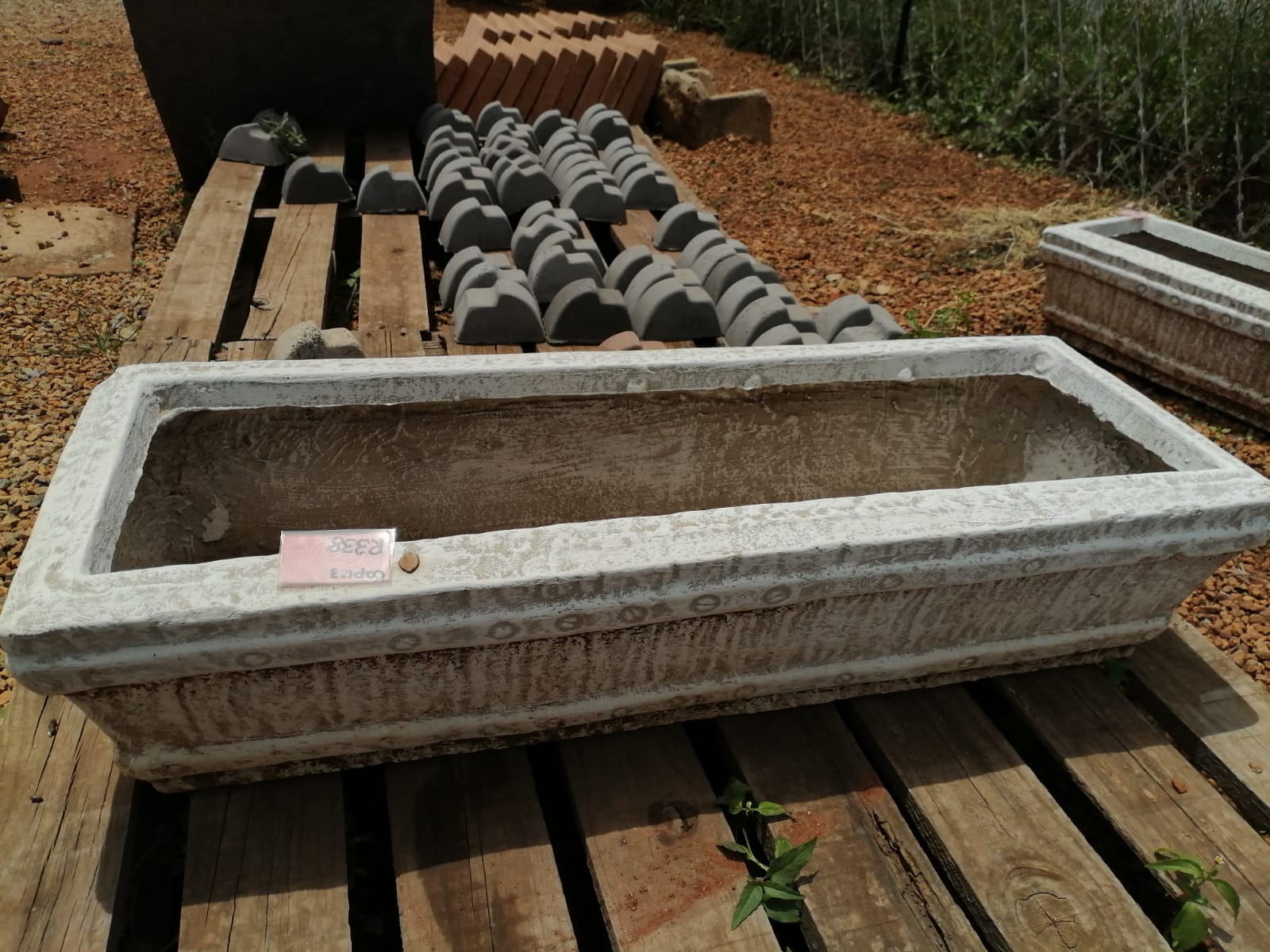 Rectangular Pot – Vine Pattern White(CAP123)