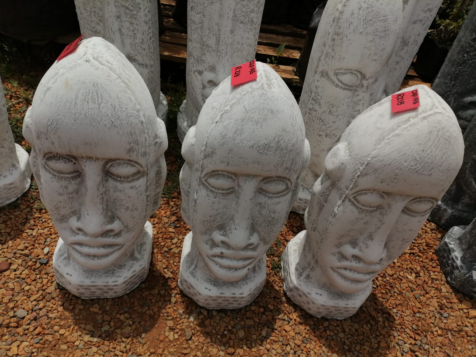 Medium White Face Statue(CAP195)