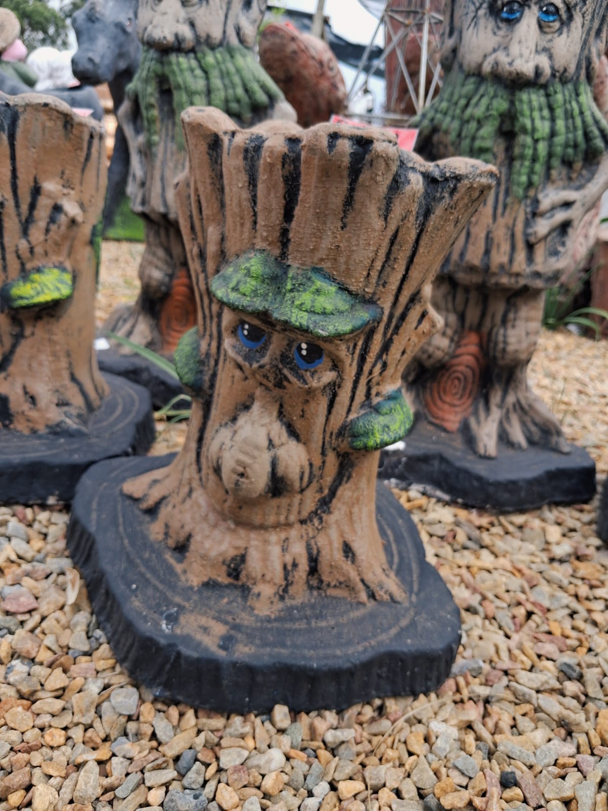 Big Painted Tree Stump Planter (CAP251)