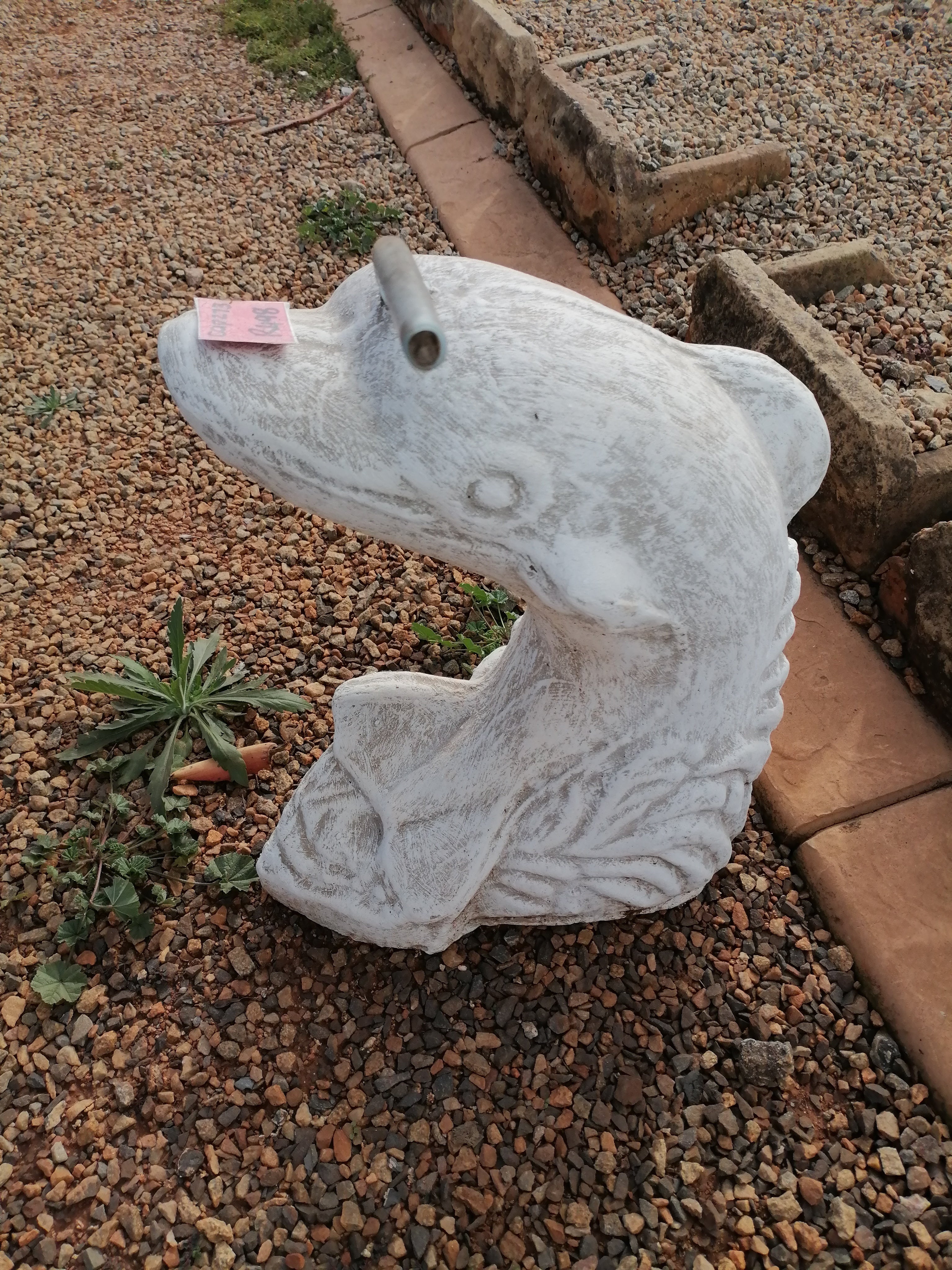 Concrete Decorative Dolphin – White (CAP274)
