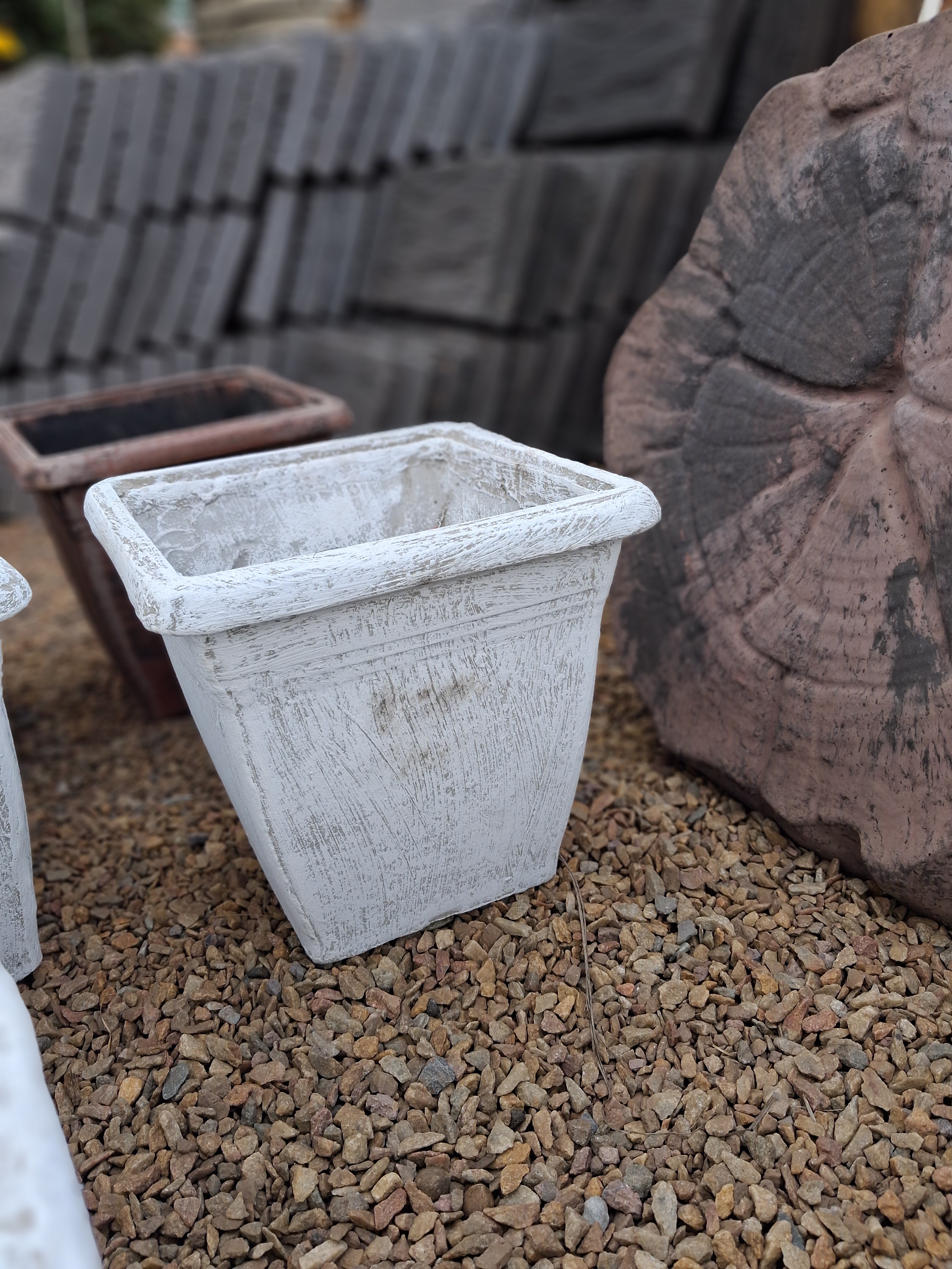 Small Square Concrete Pot – White (CAP291)