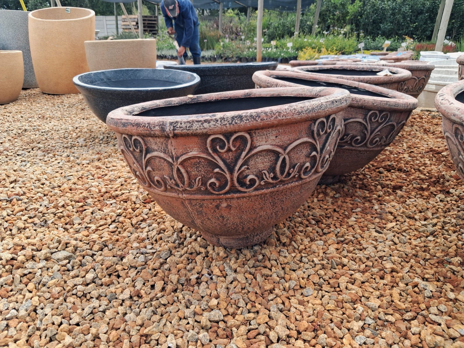 Medium Round Concrete Pot – Brown (CAP303)