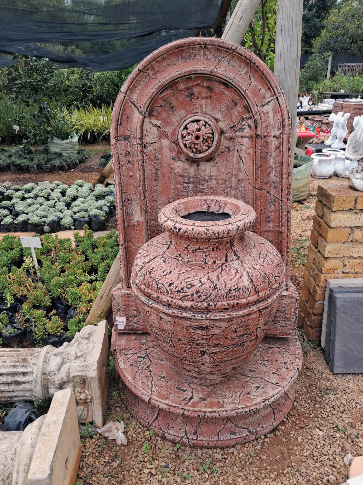 Large Round Water Feature – Brown (COMBO2)