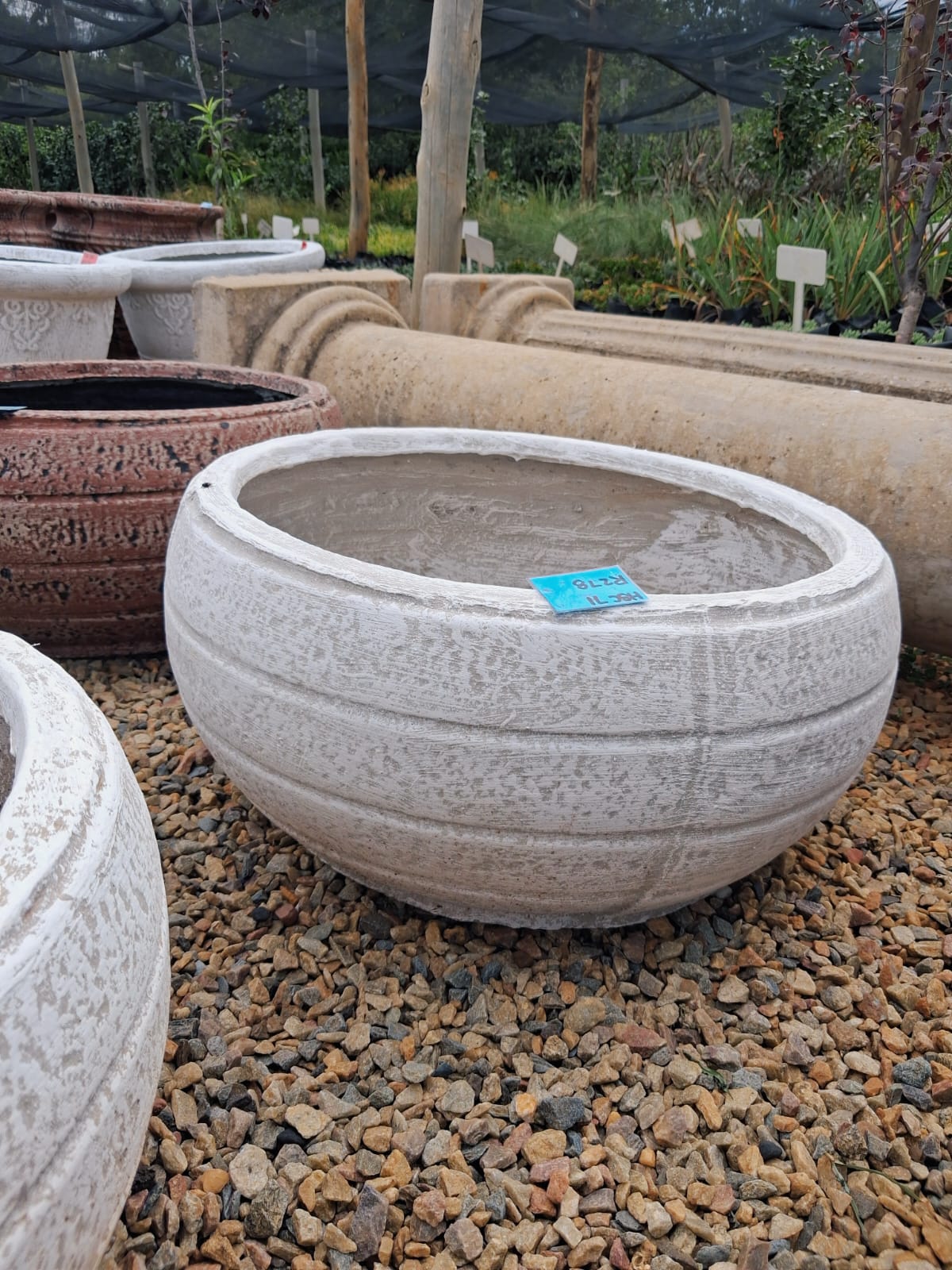 Large Round Pot Planter – White (HSC72)