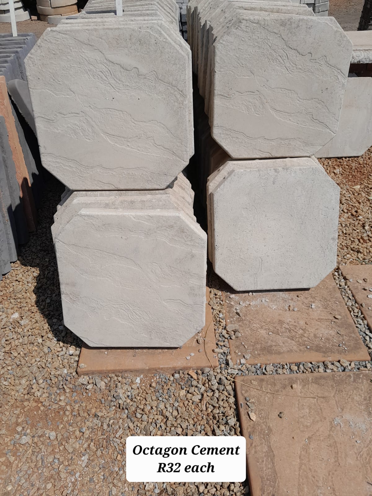 Octagon 400mm x 400mm Cement