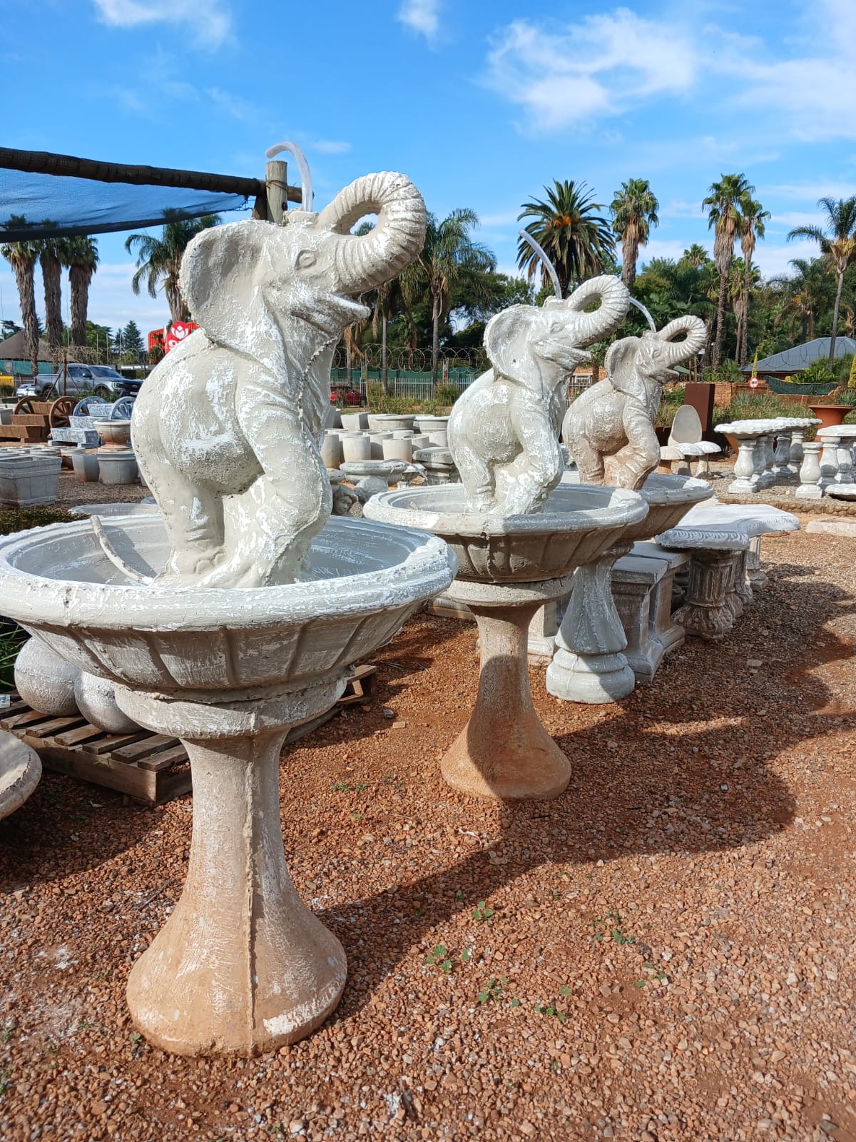 Elephant Water Feature (with pillar)