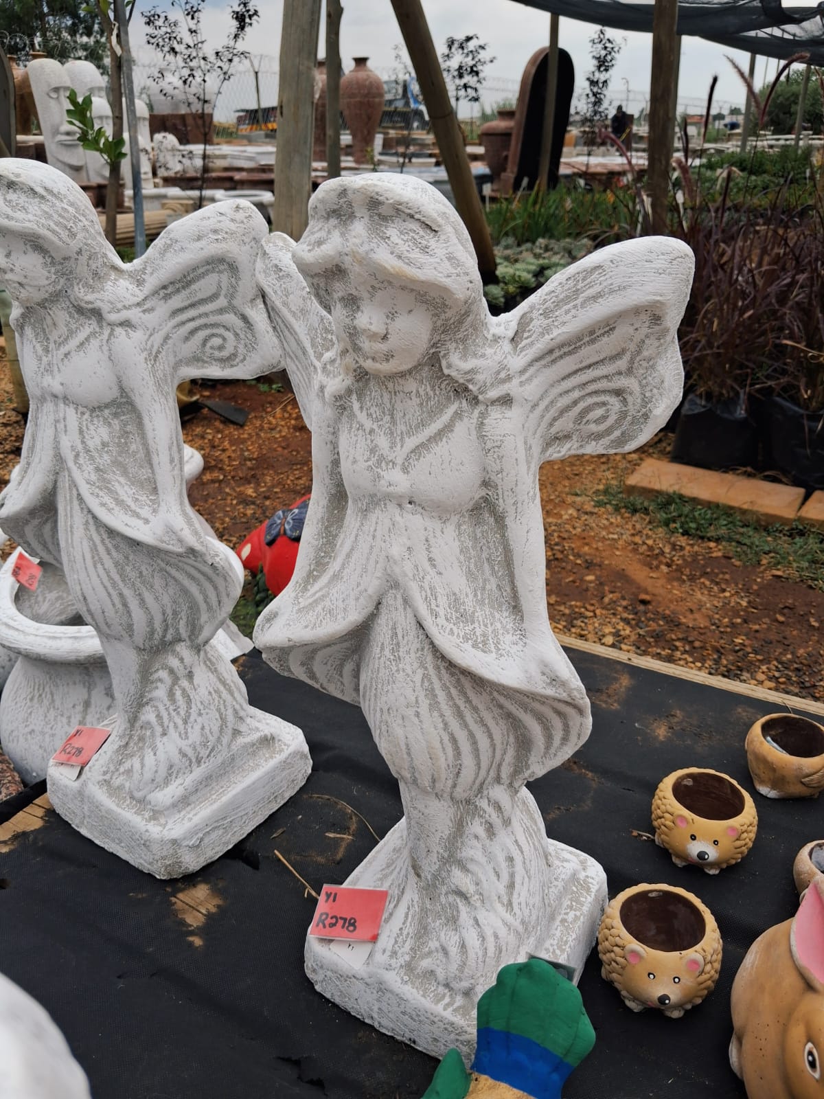 Standing Angel Garden Décor (Y1)